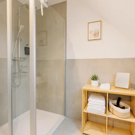 Apartment Kuesten Grachten 1 Direkte Wasserlage, Terrasse, 76qm, Neubaugebiet