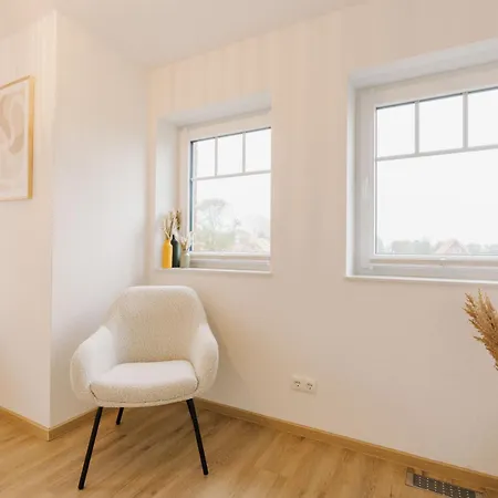 Kuesten Grachten 1 Direkte Wasserlage, Terrasse, 76qm, Neubaugebiet شقة