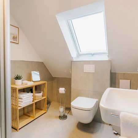 Kuesten Grachten 1 Direkte Wasserlage, Terrasse, 76qm, Neubaugebiet Apartment Greetsiel