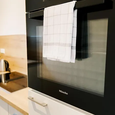 Kuesten Grachten 1 Direkte Wasserlage, Terrasse, 76qm, Neubaugebiet 特希尔
