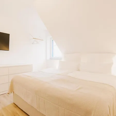 Kuesten Grachten 1 Direkte Wasserlage, Terrasse, 76qm, Neubaugebiet 度假居 特希尔