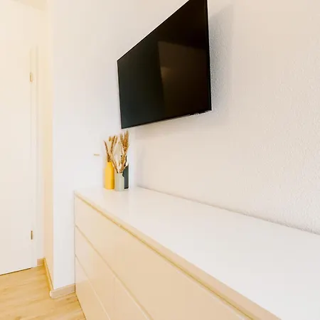 Kuesten Grachten 1 Direkte Wasserlage, Terrasse, 76qm, Neubaugebiet Apartment