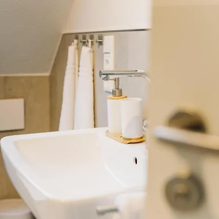 Dom wakacyjny Kuesten Grachten 1 Direkte Wasserlage, Terrasse, 76qm, Neubaugebiet *
