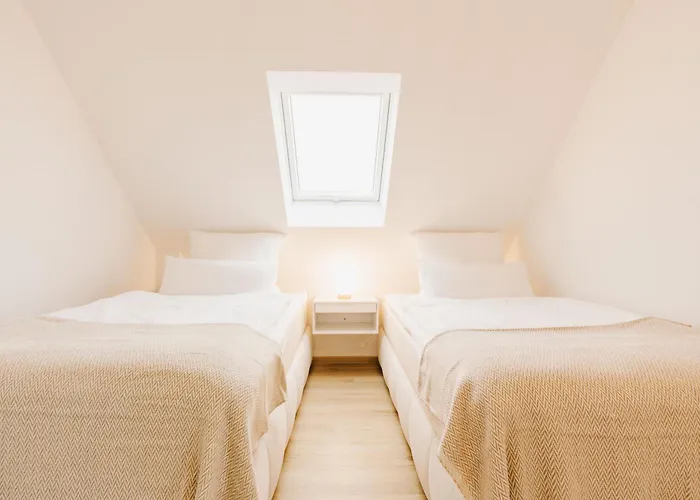 Kuesten Grachten 1 Direkte Wasserlage, Terrasse, 76qm, Neubaugebiet Apartament *
