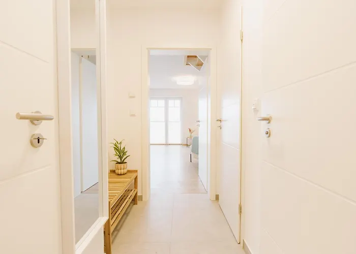 Kuesten Grachten 1 Direkte Wasserlage, Terrasse, 76qm, Neubaugebiet アパート *